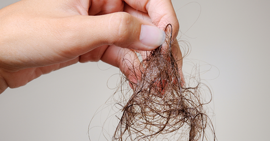 VÄXA-Serien: Vad orsakar plötsligt håravfall?