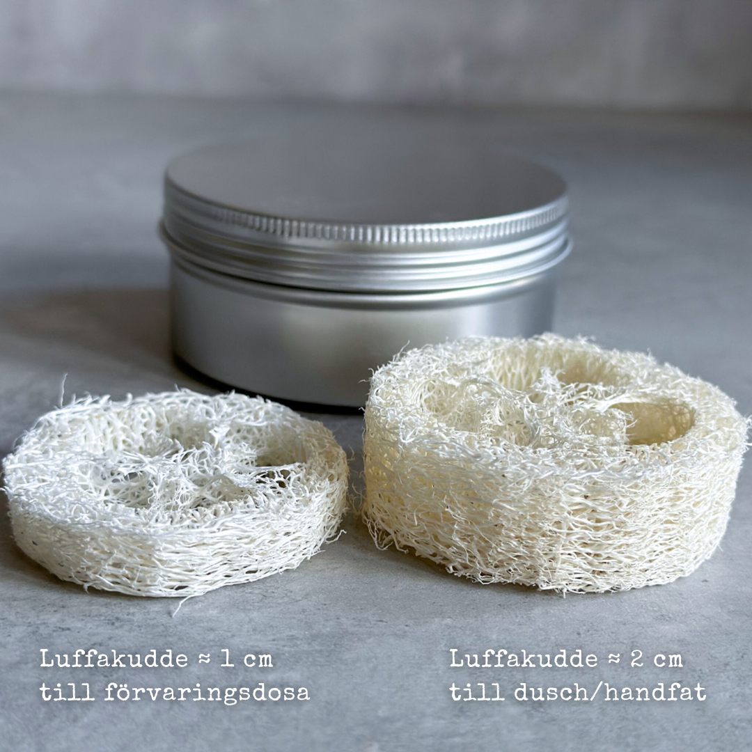 Storage box with space for a loofah cushion